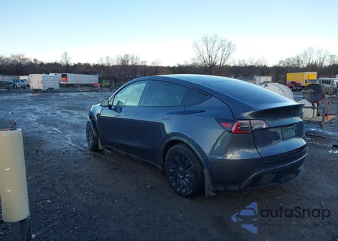 2021 Tesla Model Y Long Range Dual Motor All-Wheel Drive from USA, damaged, VIN 5YJYGAEE9MF197606